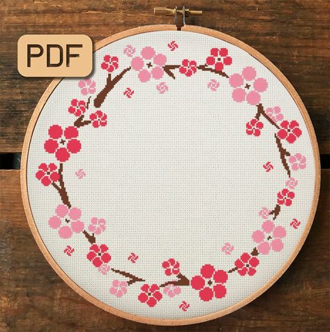 Cross Stitch Borders Round, Circular Cross Stitch Patterns, Cross Stitch Circle Border, Cross Stitch Flowers Pattern Free, Cross Stitch Background, Cross Stitch Flower Border, Circle Cross Stitch Pattern, Circle Cross Stitch, Floral Wreath Cross Stitch