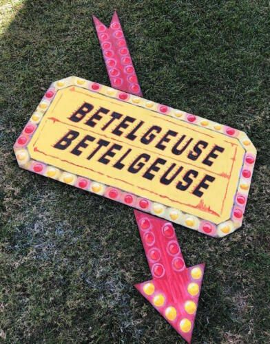 (eBay) Find many great new & used options and get the best deals for BETELGEUSE SIGN from BEETLEJUICE ~ HALLOWEEN LAWN ART ~ YARD DECOR at the best online prices at eBay! Free shipping for many products! Garage Halloween, Halloween Door Decorations Classroom, Floating Candles Halloween, Halloween Juice, Halloween Yard Art, Halloween Lawn, Beetlejuice Halloween, Halloween Scarecrow, Lawn Art