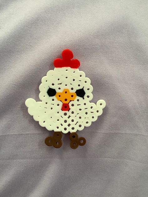 Animal Pearl Beads, Chicken Hama Beads, Circle Pearler Bead, Country Perler Bead Patterns, Perler Beads Circle Patterns, Chicken Perler Bead Patterns, Chicken Perler Beads, Melted Beads Ideas, Funny Perler Bead Patterns