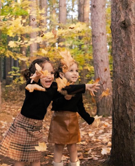 #twins #twinlove #identicaltwins #baby #toddler Triplets Aesthetic, Aesthetic Twins, Twin Pfp, Future Board, Twin Toddlers, Identical Twins, Two Year Olds, Twin Babies