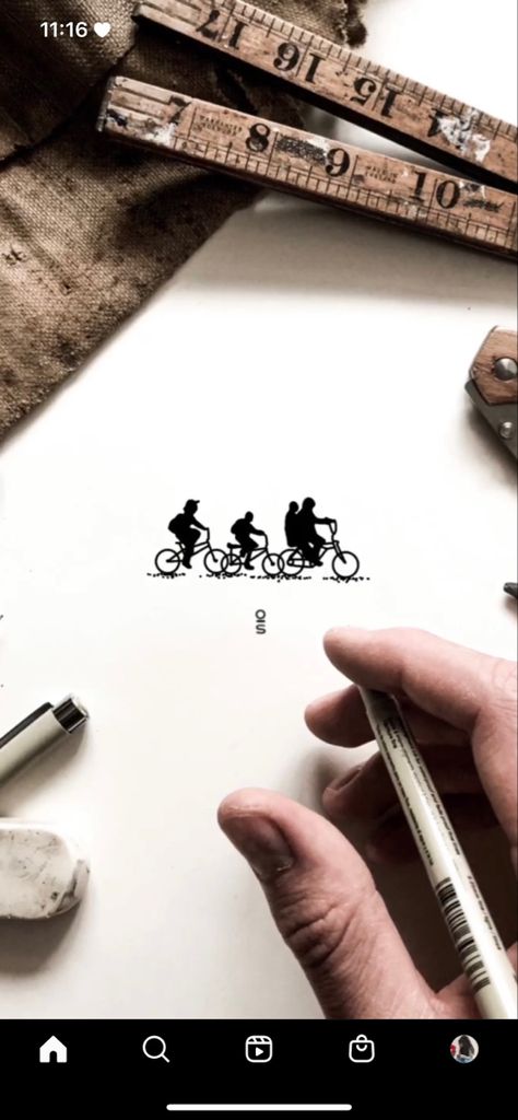 Stranger Things Inspired Tattoos, Stranger Things Minimalist Tattoo, Small Stranger Things Tattoo, Stranger Things Sleeve Tattoo, Tiny Stranger Things Tattoos, Stranger Things Tattoo Design, Stranger Things Tattoo Ideas, Harry Potter Patch, Stranger Things Tattoo