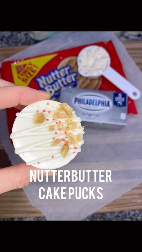 Not your normal cookie ball- these have a little extra crunch and a perfect chocolate coating! #cakepucks #bentycakes #nutterbutter… | Instagram Cake Pucks, Mini Loaf Cakes, Chocolate Covered Desserts, Oreo Treats, Cracker Dip, Cookie Table, Cookie Ball, Cake Bites, Cupcake Flavors