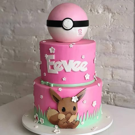 Pokemon Evee Birthday Cake, Pokemon Birthday Party Cake Eevee, Evee Evolution Birthday Cake, Eevee Themed Party, Mew Birthday Cake, Evee Evolution Birthday Party, Pokemon Birthday Party Eevee, Pokemon Party Cake, Evie Cake Pokemon