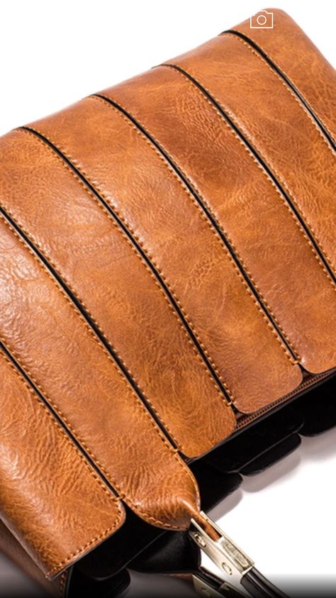 Leather Handbags Diy, Hand Sewn Leather, Diy Leather Projects, Vintage Leather Handbag, Leather Handbags Handmade, Leather Bag Pattern, Diy Leather Bag, Cheap Purses, Suede Handbags