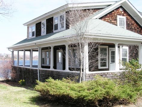 wrap-around-deck-5de64ac1 Shingle Style Architecture, Cape Cod House Plans, Shingle House, Cape Cod Style House, Shingle Style Homes, Grey House, Cape Cod Style, Building Costs, Colonial Style Homes