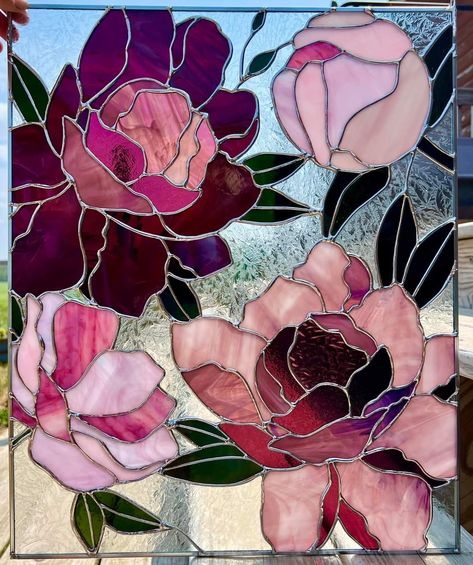 Window Stained, Stained Glass Pattern, Stained Glass Flowers, Stained Glass Diy, Glass Pattern, Stained Glass Crafts, Stained Glass Designs, Stained Glass Panels, Stained Glass Projects