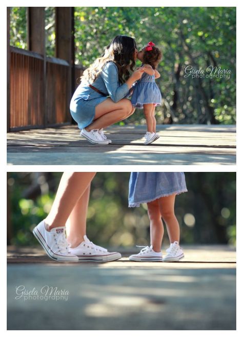 Enjoyed shooting this session. Matching from head to toe, Brittany and her daughter, Juliette's mommy and me photoshoot. denim dresses and white converses...loved it! for more visit my instagram @giselamariaphotography Mom Daughter Photos, Mommy Daughter Pictures, Daughter Photo Ideas, Mommy Daughter Photos, Mother Daughter Pictures, Mother Daughter Photoshoot, Mother Daughters, Mommy And Me Photo Shoot, Mother Daughter Photos