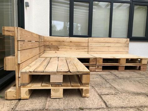 Door Measurements, Outdoor Pub, Sofa Area Externa, Lounge Patio, Quirky Furniture, Pallet Garden Furniture, Pallet Patio Furniture, Pallet Projects Furniture, Pallet Patio