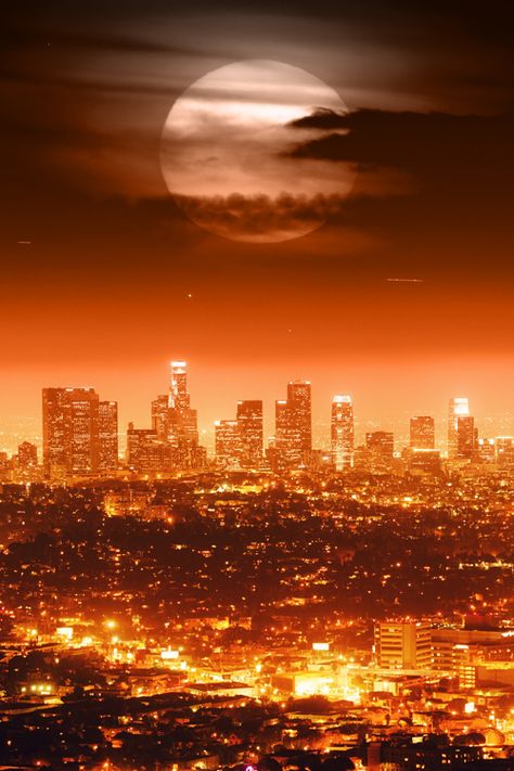 ~~Dramatic full moon over Los Angeles skyline at night | California by Konstantin Sutyagin ~~ Los Angeles At Night, Los Angeles Skyline, Most Haunted Places, Black Sky, Most Haunted, City Of Angels, Beautiful Moon, Haunted Places, Beautiful Picture