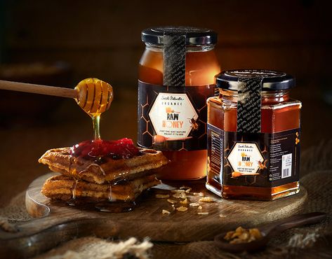 Honey Product Photography Ideas, Honey Photography Ideas, Honey Product Photography, Honey Shoot, Honey Photoshoot, Food Product Photography, Honey Logo, Honey Photography, Food Photography Tutorial