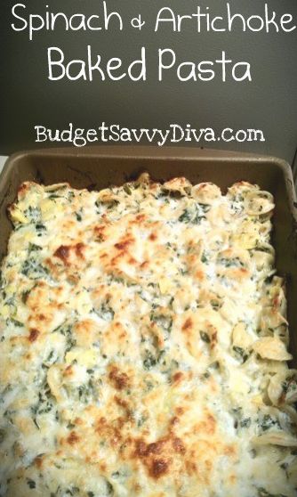 Spinach and Artichoke Baked Pasta~T~ Love this. I use Greek yogurt and low fat cream cheese, add red pepper flakes and chicken. Spinach Artichoke Pasta, Artichoke Pasta, Baked Pasta, Diner Recept, Spinach Artichoke, Pasta Bake, Casserole Dish, Tortellini, Comfort Foods