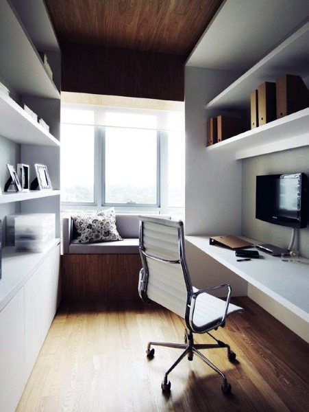 Simple Small Home Office Ideas For Men Side Couch, Narrow Office, Workroom Ideas, Study Room Ideas, Man Home Decor, Mom Office, Narrow Room, White Shelving, Office Room Design