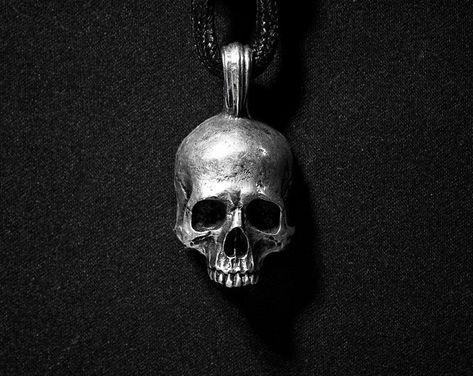 Real Human Skull, Black Elk, Warrior Ring, Men Pendant, Skull Pendant Necklace, Ring Tattoos, Infinity Pendant, Jewelry Words, Dragon Jewelry