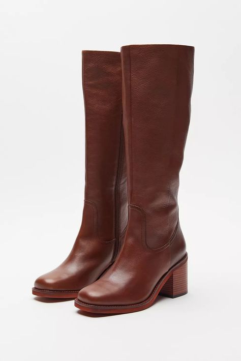 Tall Boots Outfit Fall Styles, Tall Boots Outfit, Tall Brown Leather Boots, Tall Brown Boots, Brown Knee High Boots, Tall Leather Boots, Tall Boot, Boots Fall, Brown Leather Boots