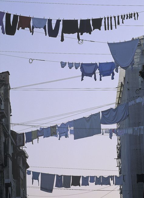 Washday Venice   Venice Italy   Ian Cameron 숲 사진, Washing Lines, Clothes Hanging, Washing Line, Arte Inspo, Laundry Day, Venice Italy, Photography Inspo, 그림 그리기