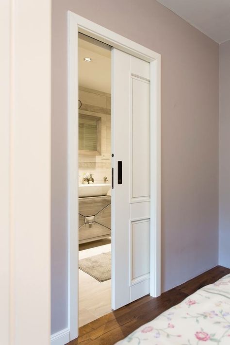 Door Ideas For Small Spaces, Pocket Doors Bathroom, Sliding Bathroom Doors, Pintu Interior, Bathroom Design Layout, Door Design Interior, Sliding Doors Interior, Bathroom Design Decor, Bathroom Inspiration Decor