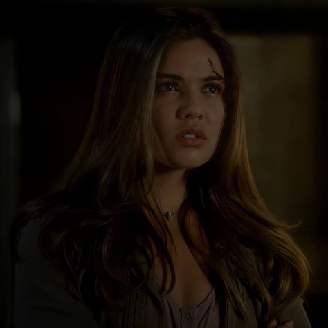 Danielle Campbell The Originals, Davina Claire, Danielle Campbell, Young Justice, Vampire Diaries The Originals, Face Claims, Vampire Diaries, A Woman, Romance