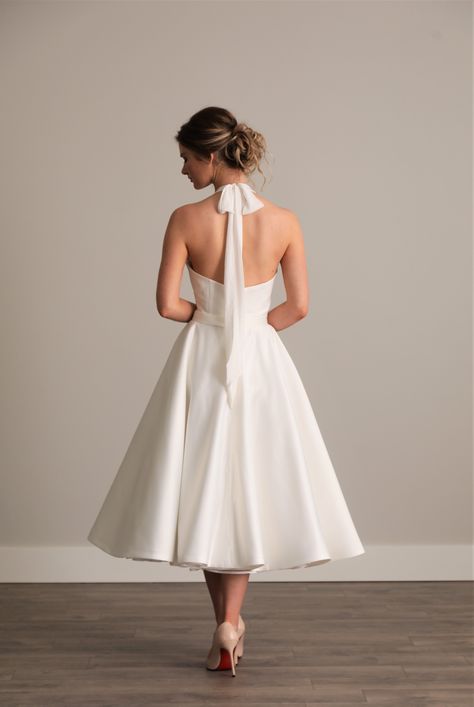 Halter Tea Length Wedding Dress, Tee Length Wedding Dress Halter Top, Halter Wedding Dress Short, Tea Length Reception Dress, Tulle Tea-length Wedding Dress, White Mini-length Backless Wedding Dress, Mini Length Wedding Dress With Satin Bow, Tea-length Wedding Dress With Boned Bodice, White Tea Length Dress