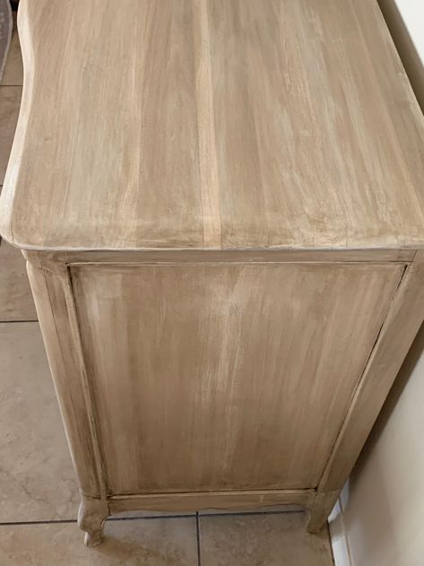 Bleaching Veneer Furniture, Painted Veneer Furniture, Remove Veneer From Furniture, Glazed Furniture, Striping Furniture, Bleach Wash Furniture, White Wash Furniture Diy, Milk Wash Furniture, Removing Veneer From Furniture