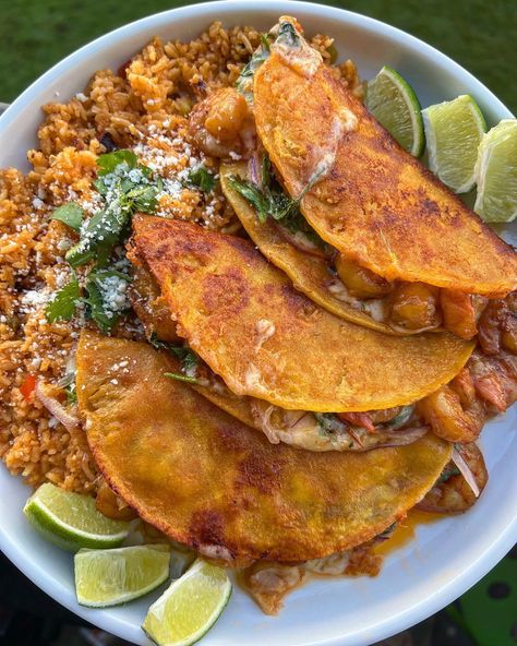 Only $20 Shrimp Birria Tacos Recipe, Shrimp Birria Tacos, Spanish Tacos, Spanish Fried Rice, Taco Shrimp, Lent Recipes, Bubble Waffle, Shrimp Tacos, Tasty Foods