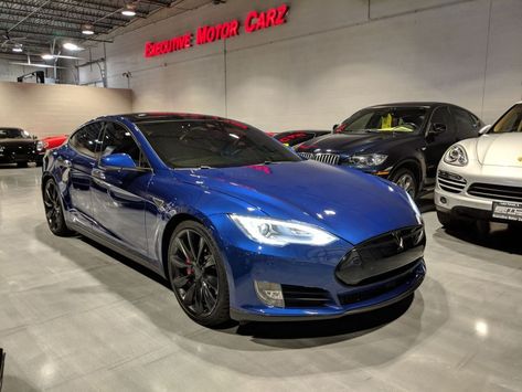 Used Tesla P85d Check more at https://teslacars.me/used-tesla-p85d/ Blue Tesla, Trucker Quotes, Replica Cars, Tesla Car, Tesla Model S, Tesla Model, Tesla, Muscle Cars, Sports Car