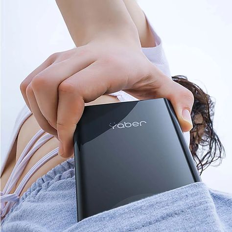 Yaber puts a phone-sized pico projector in your pocket Portable Battery Bank, Pico Projector, Battery Bank, Screen Mirroring, Rgb Led Lights, Portable Battery, Built In Speakers, Viral Video, New Star