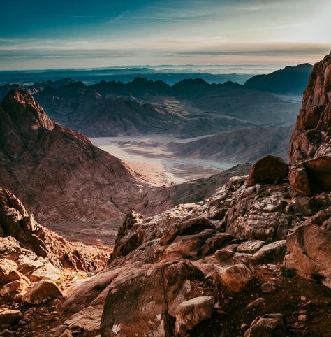 Unsplash | Beautiful Free Photo Community Mount Sinai Egypt, Saint Catherine's Monastery, Sinai Egypt, Esv Study Bible, Sinai Peninsula, Divine Revelation, Luxor Temple, Plan Of Salvation, Mount Sinai