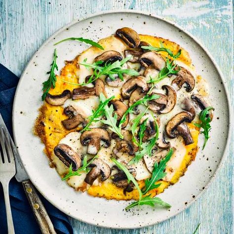 Open-faced omelette with garlic mushrooms and taleggio Omelette With Spinach, Cheese Omelette Recipe, Easy Omelette, Mushroom And Cheese, Healthy Omelette, Best Mushroom Recipe, Omelette Recipe Easy, Mushroom Omelette, Mushrooms Recipes