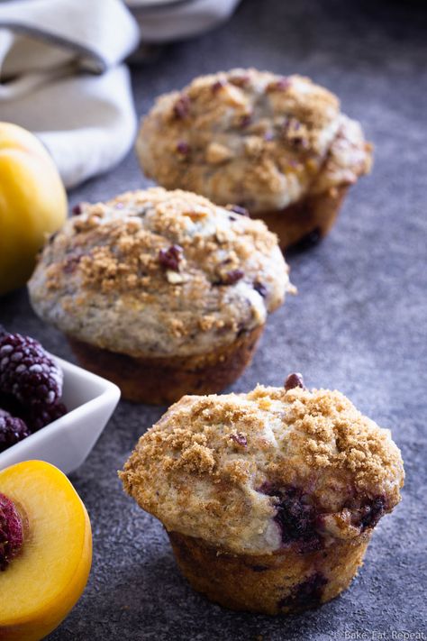 These blackberry peach coffee cake muffins are quick and easy to make and taste fantastic with lots of fruit and a tasty brown sugar streusel! Apricot Muffins, Peach Coffee Cake, Coffee Cake Muffin Recipes, Mango Muffins, Blackberry Peach, Peach Coffee, Blackberry Muffin, Peach Muffins, How To Peel Peaches