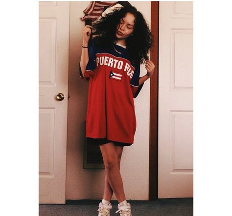 Puerto Rico Puerto Rican Dress, Red Tshirt Outfit, Puerto Rico Clothing, Puerto Rican Parade, Puerto Rican Heritage, Oversize Tshirt Outfits, Dope Fashion, Tshirt Outfits, Puerto Rican