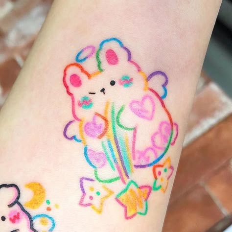 Uncommon Tattoos, Vintage Aesthetic Tattoos, Dr Tattoo, Pastel Cupcakes, Cute Tats, Aesthetic Tattoos, Kawaii Tattoo, Cute Little Tattoos, Cute Small Tattoos