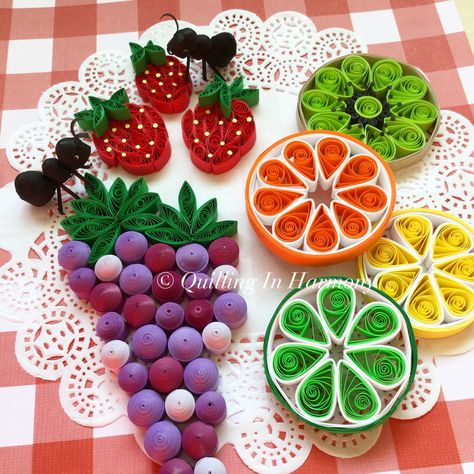 Quilling, hand crafted paper art by Jan Quilling In Harmony Quilled Fruit, Quilled Magnets, Quilling Fruits, Quilling People, Just Roll With It, Souvenir Ideas, Paper Quilling Jewelry, Quilling Paper Art, Quilling Work