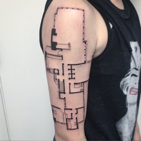 Wunderland Tattoo‏. <a href='https://twitter.com/wunderland_gnv/status/724683498947137542'>Via Twitter </a> Architecture Job, Piercing Unique, Impressive Architecture, Unique Piercing, Pain Chart, Sarah Sadeq Architects, Piercing Tongue, Piercing Lip, Architecture Jobs