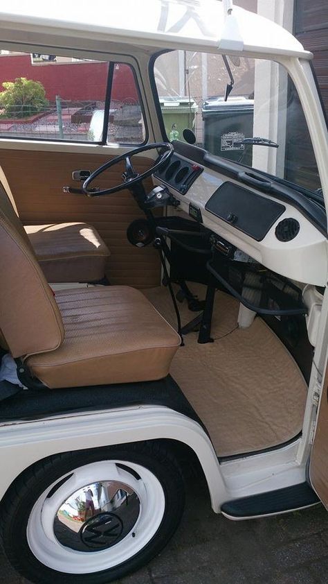 Vw Kombi Van Interior, Kombi Vintage, Combi Vw T2, Volkswagen Bus Interior, Kombi Interior, Kombi Food Truck, Kombi Clipper, Kombi Trailer, Kombi Camper