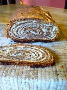 Walnut Kolachi Recipe, Kolachi Nut Roll Recipe, Slovenian Potica Recipe, Potica Recipes, Slovak Nut Roll Recipe, Potica Recipe Slovenia, Poppyseed Filling, Potica Bread Recipe, Povitica Recipe