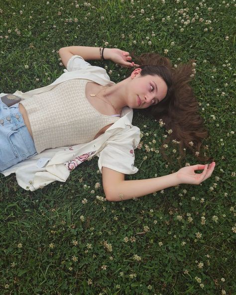 Laying Down From Above Reference, Full Body Laying Down Poses, Lady Laying Down, Laying Down Pose Reference Photography, Long Hair Laying Down Reference, Girl Lyingreference, Drawing Laying Down, Person Laying In Flower Field, Person Laying On Floor Reference