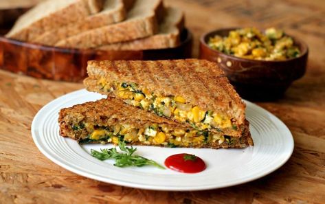 Paneer, Corn & Spinach Grilled Sandwich Spinach Sandwich, Sandwich Recipes Indian, Paneer Sandwich, Grilled Paneer, Veg Sandwich, Lent Recipes, Grilled Sandwich, Evening Snacks, Indian Food Recipes Vegetarian