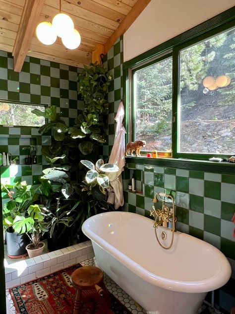 Clawfoot Tub Bathroom, Tub Bathroom, Lake Arrowhead, Aesthetic Rooms, Bathroom Inspo, Clawfoot Tub, Dream Apartment, Dream House Interior, House Room