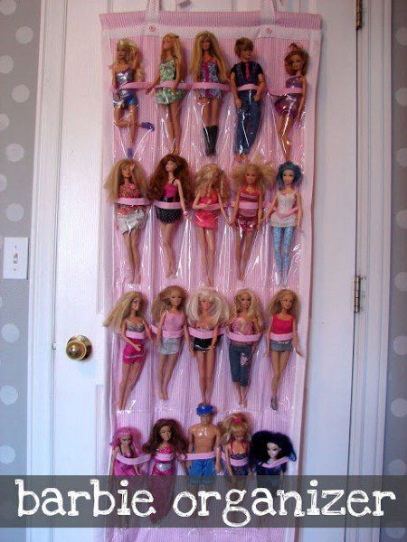 Barbie Doll Organizer Barbie Storage, Barbie Organization, Doll Organization, Diy Barbie House, Doll Storage, Diy Toy Storage, Kids Toy Organization, Kids Room Organization, Barbie Diy