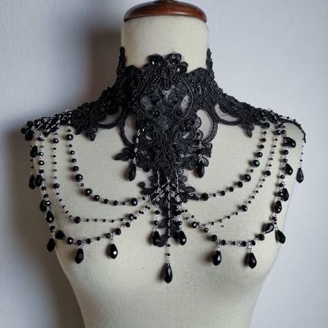 \Dark queen\" shoulder-piece choker. Black beaded luxury lace and handmade black icing drop chains" #fashion #illustration #design #inspiration #art Gothic Body Jewelry, Shoulder Necklace Gothic, Haute Goth Fashion, Dark Queen Dress, Black Wedding Jewelry, Beaded Clothes, Kino Box, Handmade Chains, Black Icing