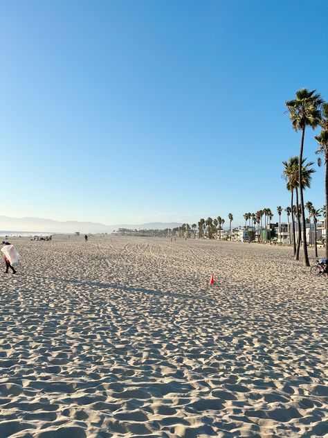 venice beach california, trip to los angeles, travel, california vacation, travel with me, aesthetic travel Trip To Los Angeles, Disneyland Ca, Me Aesthetic, Venice Beach California, California Trip, Travel California, Los Angeles Travel, California Vacation, Hollywood Boulevard