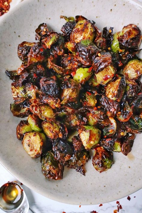 Healthy Brussel Sprout Recipes, Healthy Brussel Sprouts, Glazed Brussel Sprouts, Fried Brussels Sprouts, Glazed Brussels Sprouts, Balsamic Brussel Sprouts, Sprouts Recipe, Honey Balsamic, Air Fry Recipes