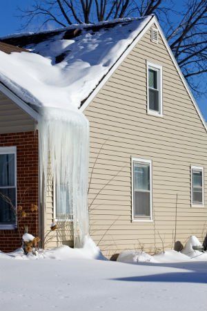 If your roof is weighed down by the presence of heavy icicles and more in these snowy months, learn about the techniques for removing ice dams — before the damage is done. #icedamfix #LebanonTNroofer #SnowDepth #IcyRoof #PolarVortex2021 Ice Dam Removal, Ice Dams, Hardwood Floor Cleaner, Membrane Roof, House Planning, Emergency Preparation, Roofing Diy, House Cabin, Roof Repair