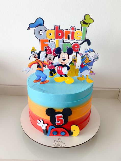 Mickey Mouse Clubhouse Birthday Party Cake, Mickey Christmas Cake, Mickey Mouse Clubhouse Pinata, Mickey Mouse Birthday Cake Ideas, Tort Mikey, Tort Mickey Mouse, Mickey Clubhouse Cake, Mickey And Friends Birthday Cake, Mickey Mouse And Friends Cake