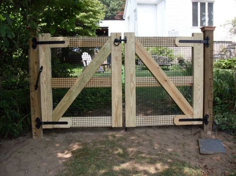 Wood Garden Gate, Garden Gate Design, Gate Ideas, Wood Garden, Fence Gate, Garden Gate, Summer Ideas, Gate Design, Fence