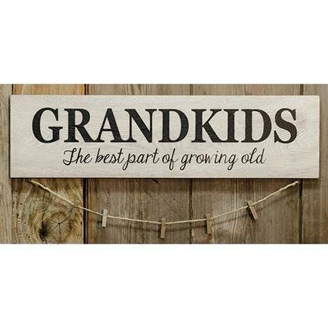 GRANDKIDS SIGN W/ CLOTHESPINS Grandkids Pictures, Grandchildren Sign, Grandkids Sign, Country Wood Signs, Diy Gifts For Grandma, Diy Holz, Free Bible, Abundant Life, Gifts For Grandparents