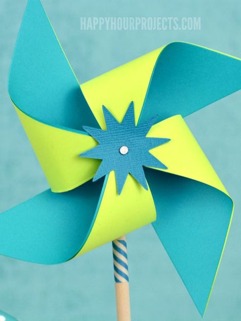 Easy DIY Pinwheels at www.happyhourprojects.com Pinwheel Ideas, Diy Pinwheel, Clip Boards, J Craft, Kid Friendly Crafts, Tag Ideas, Sizzix Big Shot, Card Making Crafts, Fun Craft