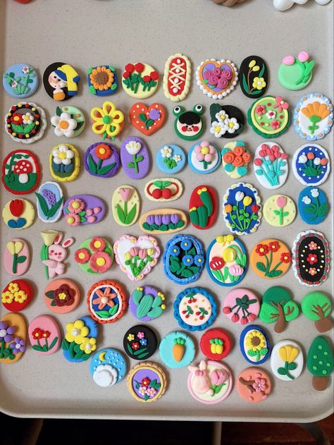 Clay Magnet Ideas, Sunflower Paper Craft, Card For Love, Sunflower Paper, Polymer Clay Magnet, Magnet Ideas, Clay Crafts For Kids, Card For Boyfriend, Clay Magnets