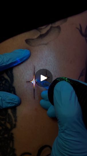 Blue Light Tattoo Ideas, Glow In Dark Tattoo Ideas, Glow In The Dark Tattoo Ink, Glow In The Dark Tattoo Ideas, Glow In Dark Tattoo, Dark Star Tattoo, Blacklight Tattoo, Glowing Tattoos, Glow In The Dark Tattoo