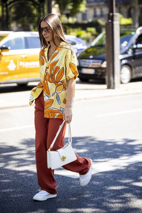 How To Have Style, Herren Style, Walking Down The Street, Miroslava Duma, Anna Dello Russo, Looks Street Style, Street Style Paris, Street Style Summer, Paris Street Style